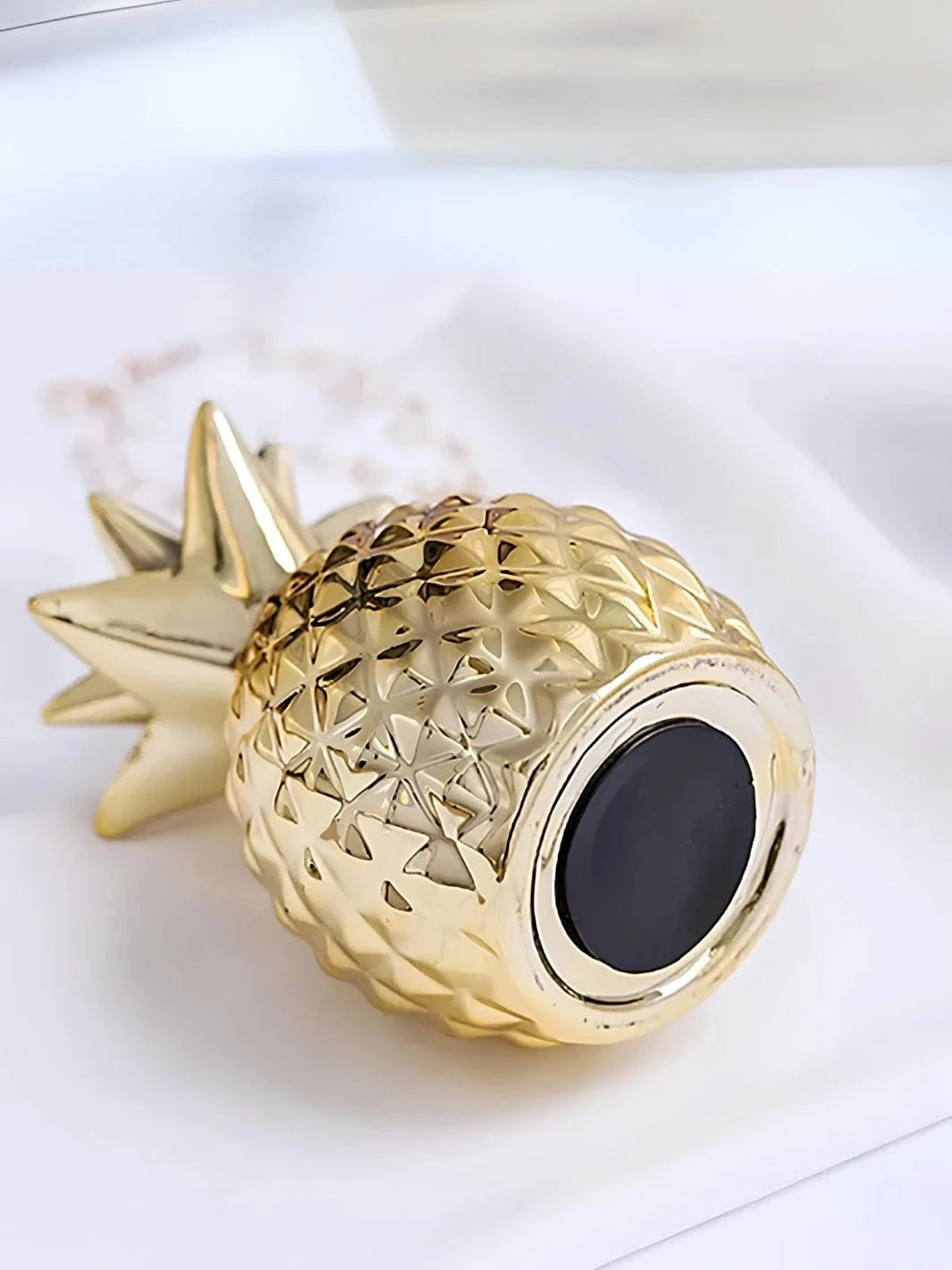Tirelire ananas