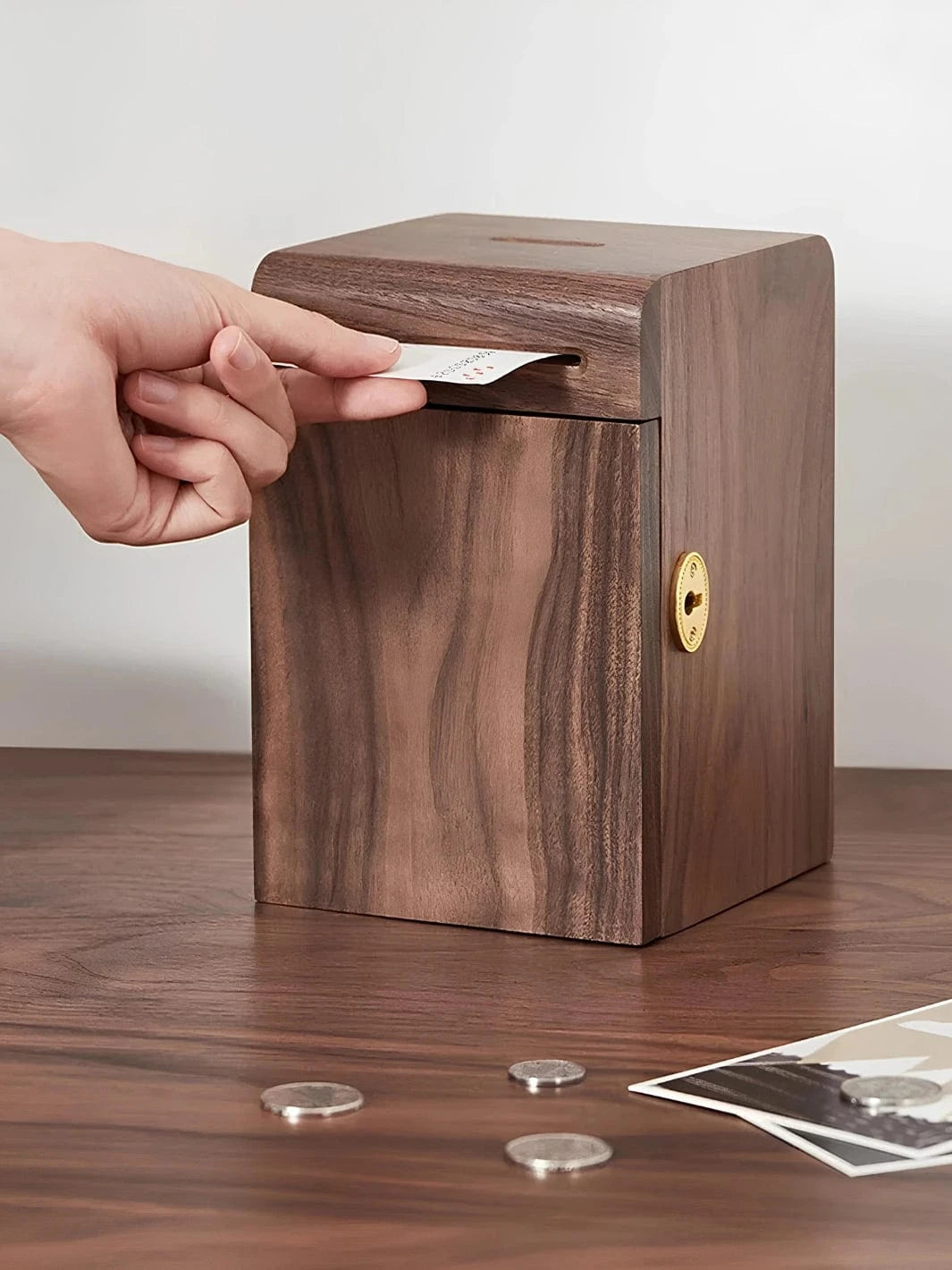 Tirelire bois artisanale