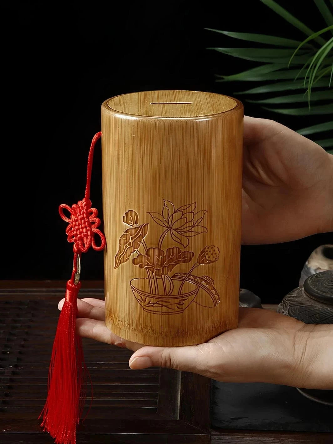 Tirelire chinoise en bois