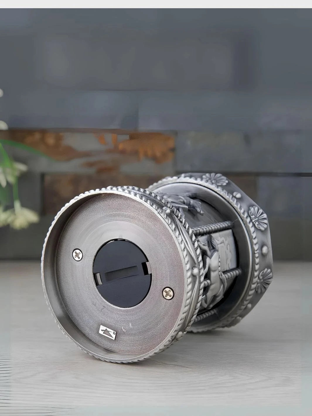 Tirelire en argent