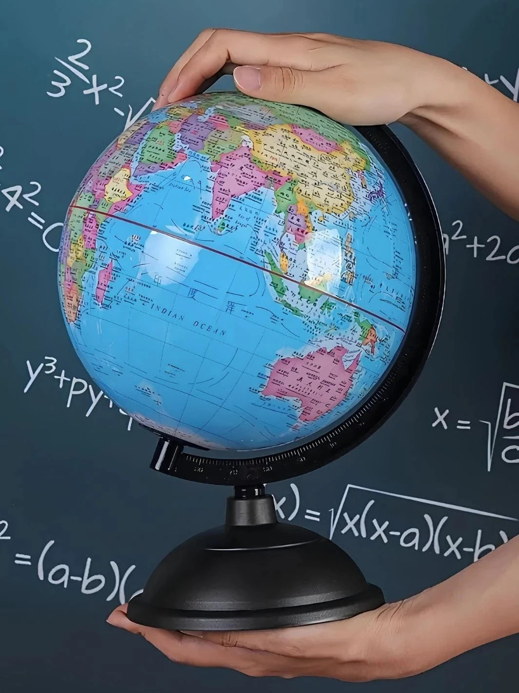 Tirelire globe terrestre