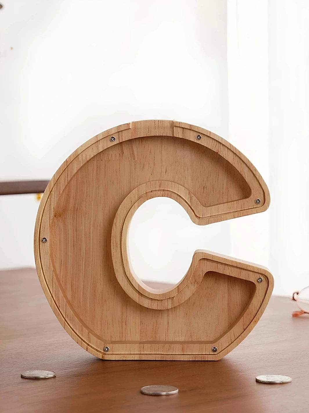 Tirelire lettre en bois C
