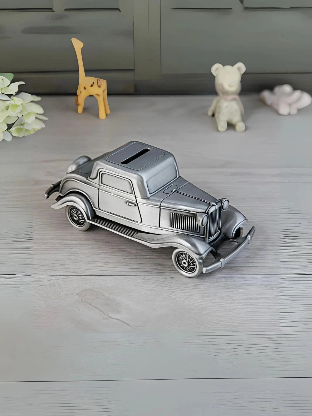 Tirelire voiture ancêtre